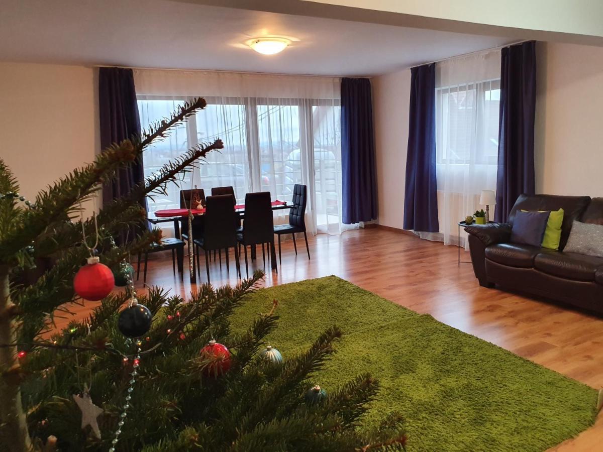 شقة بايا ماري  في Gloria Apartament المظهر الخارجي الصورة